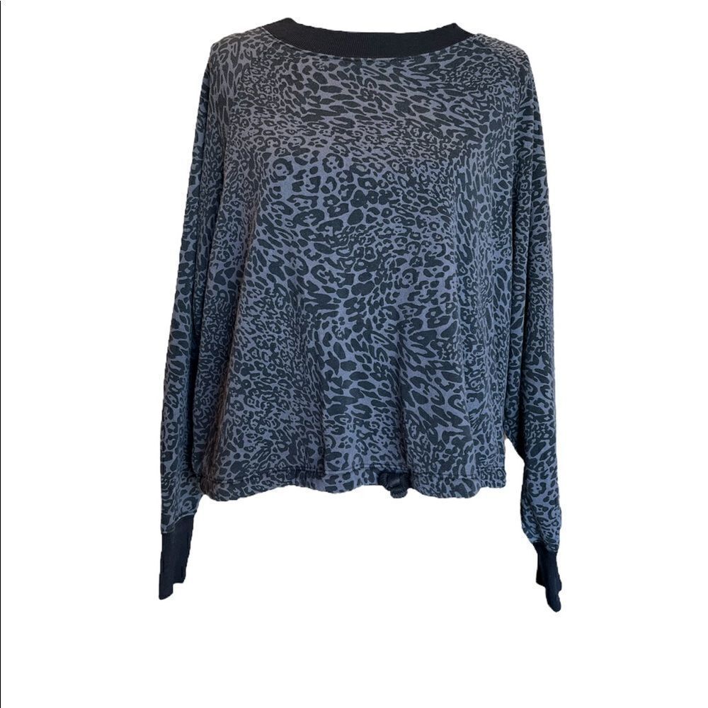 Old Navy Women’s Long Sleeve Sweat Shirt  | Size Large